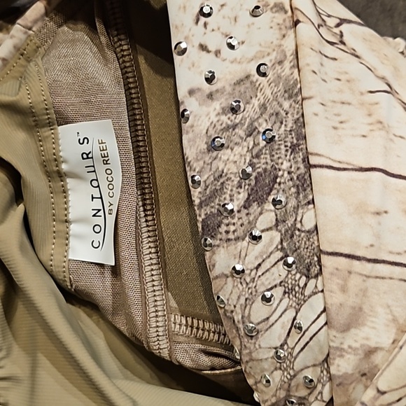 Coco Reef Swimsuit - Picture 5 of 6